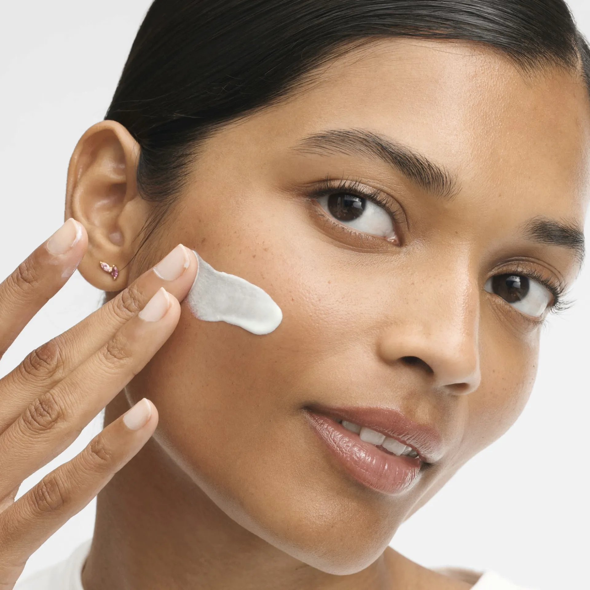 Balsam nawilżający Opt Optimals The Beyond SPF 25 30 ml