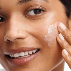 Bogaty krem Opt Optimals Even Out 50 ml