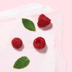 Energetyzujący balsam do ciała Love Nature z organiczną miętą i maliną 500 ml
