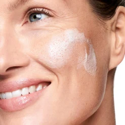 Krem oczyszczający Optimals 150 ml