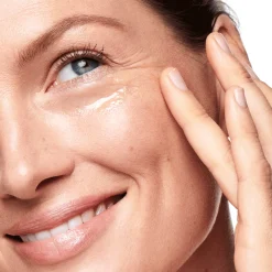 Krem pod oczy Optimals Age Revive 15 ml
