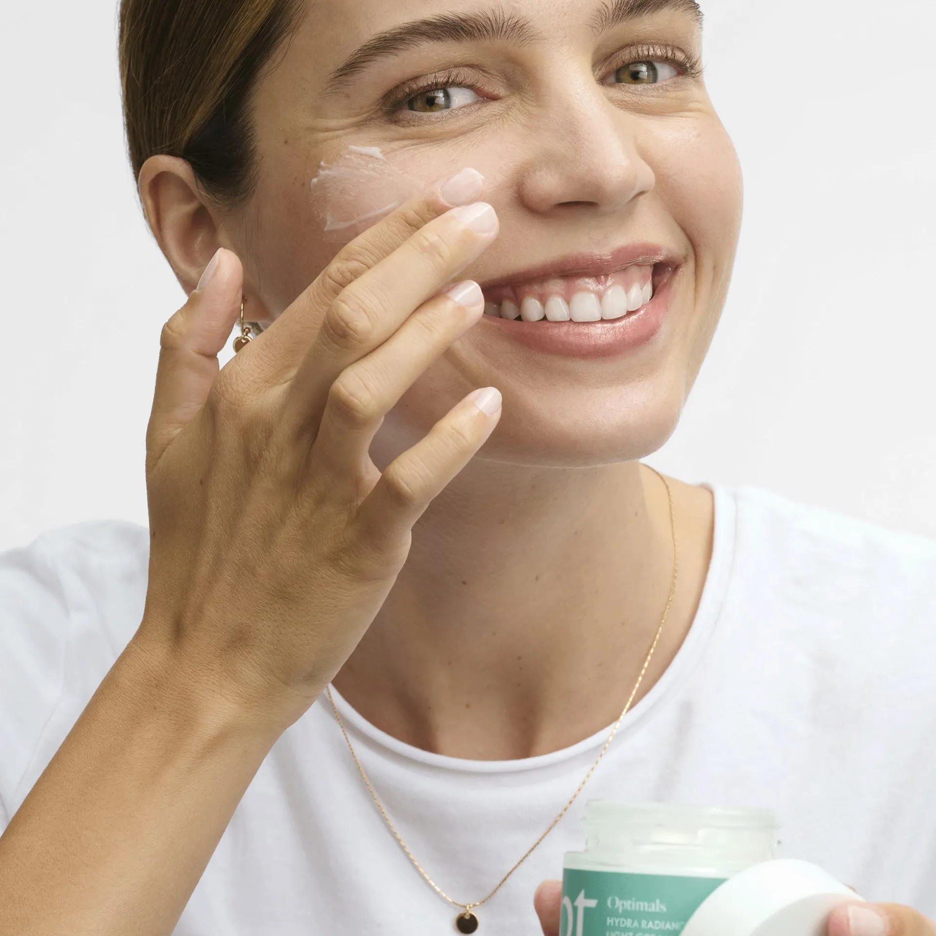 Lekki krem Opt Optimals Hydra Radiance 50 ml
