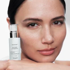 Multiaktywny lekki krem przeciwstarzeniowy na dzień Novage+ 50 ml