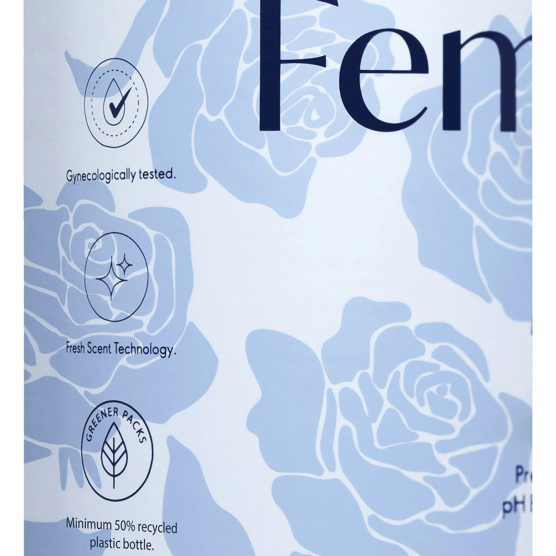 Odświeżający płyn do higieny intymnej Feminelle z wodą różaną 300 ml