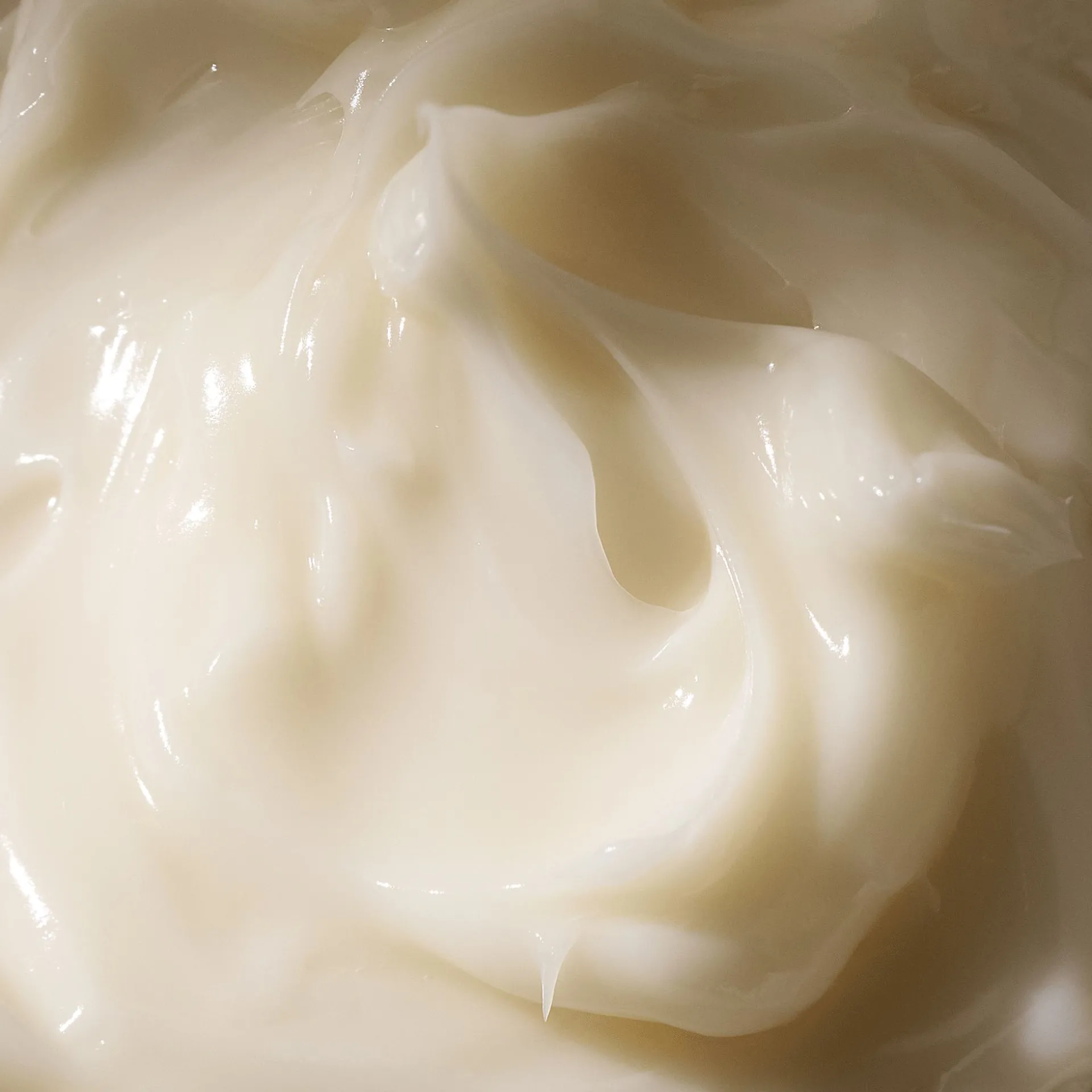 Odżywczy krem do rąk i ciała Milk&Honey Gold 250 ml