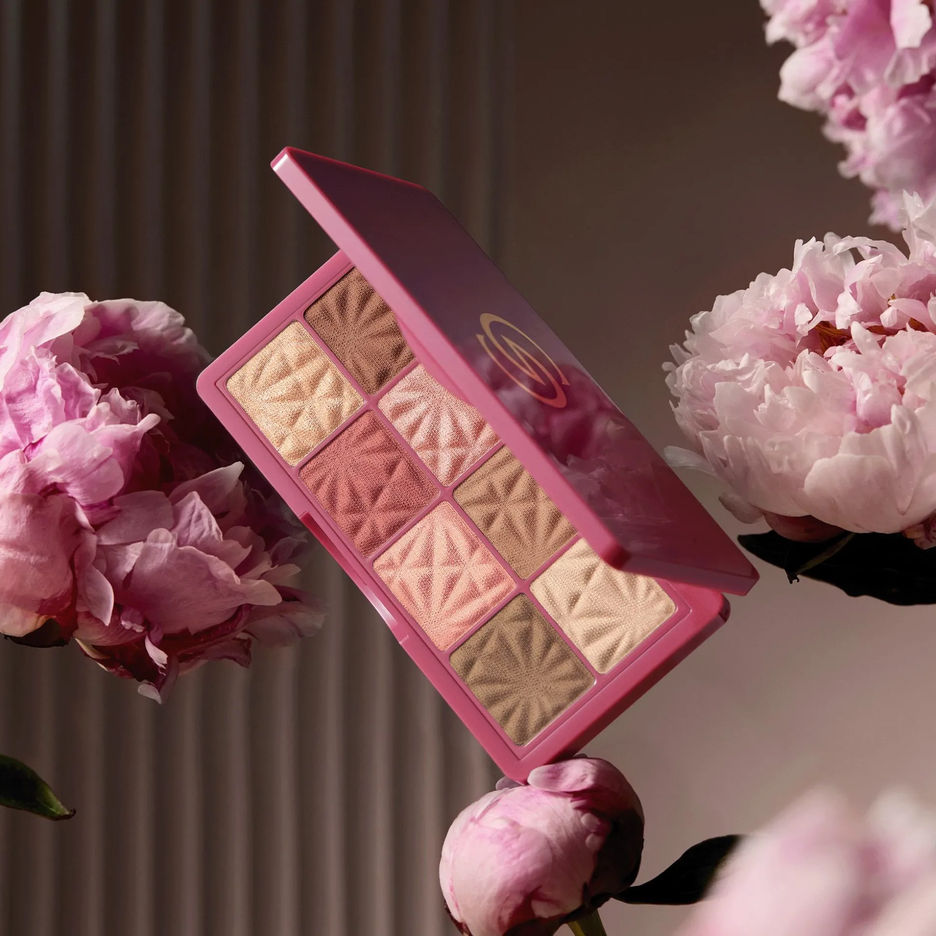 Paleta do makijażu Giordani Gold Fabulous Beauty 8 g