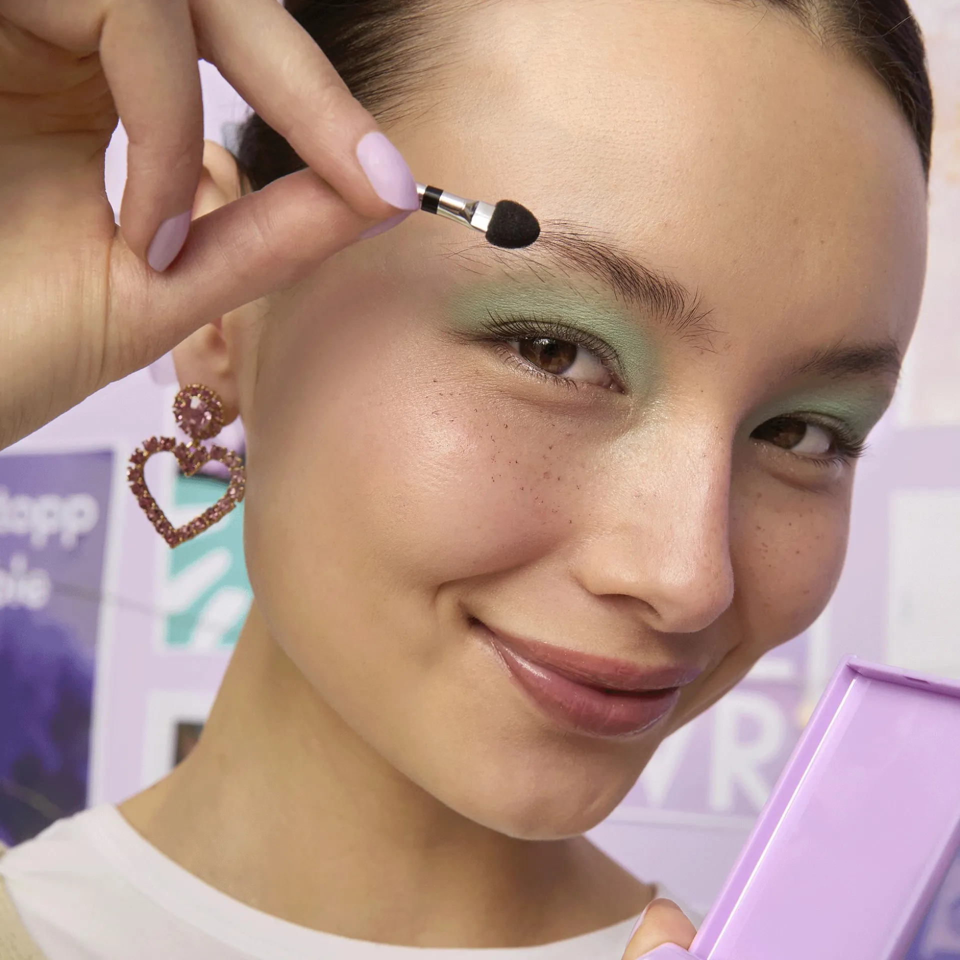 Paletka do makijażu oczu OnColour 4.24 g