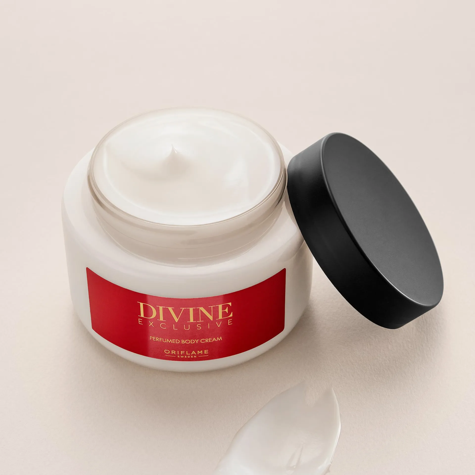 Perfumowany krem do ciała Divine Exclusive 250 ml