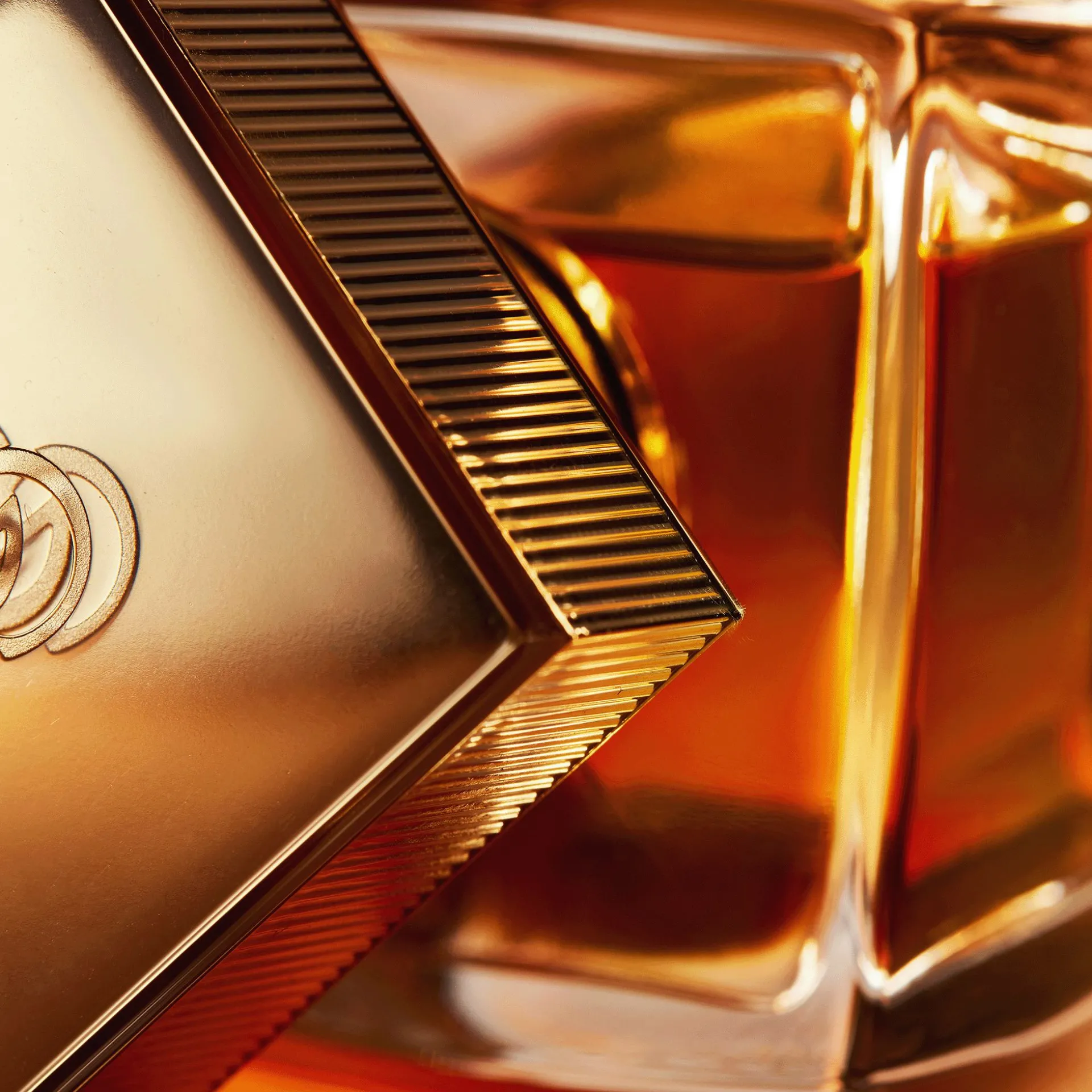 Perfumy Giordani Gold Essenza Man Elixir 50 ml