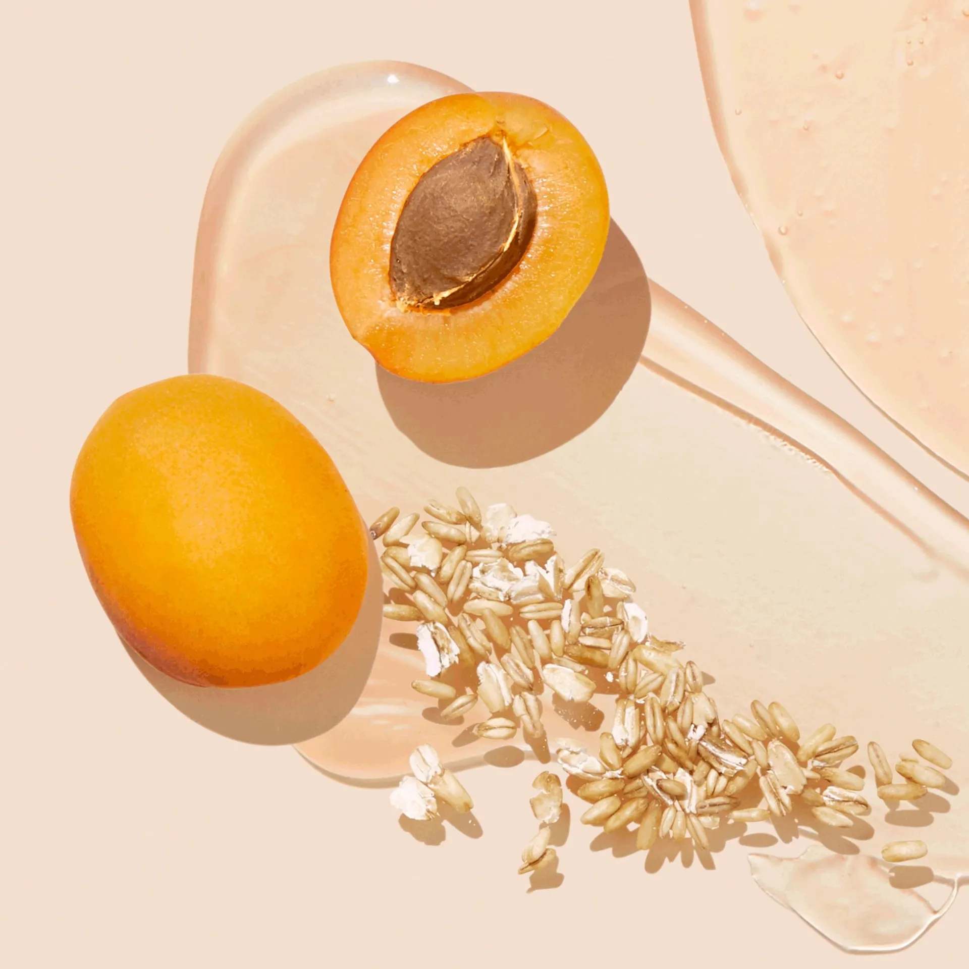 Pielęgnujący żel pod prysznic Love Nature z organicznym owsem i morelą 250 ml