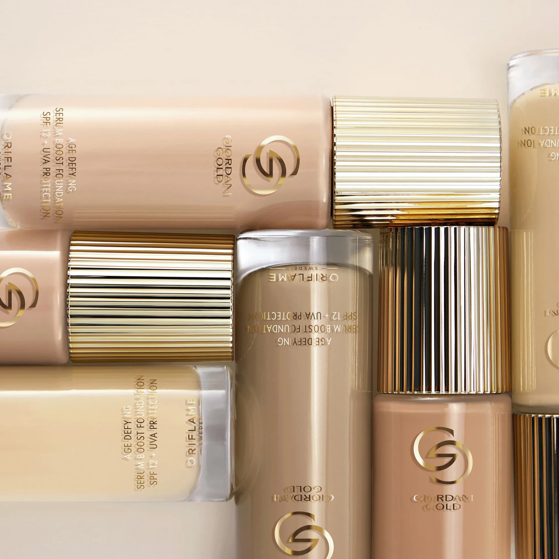Podkład odmładzający na bazie serum Giordani Gold SPF 12 + UVA 4224130 ml
