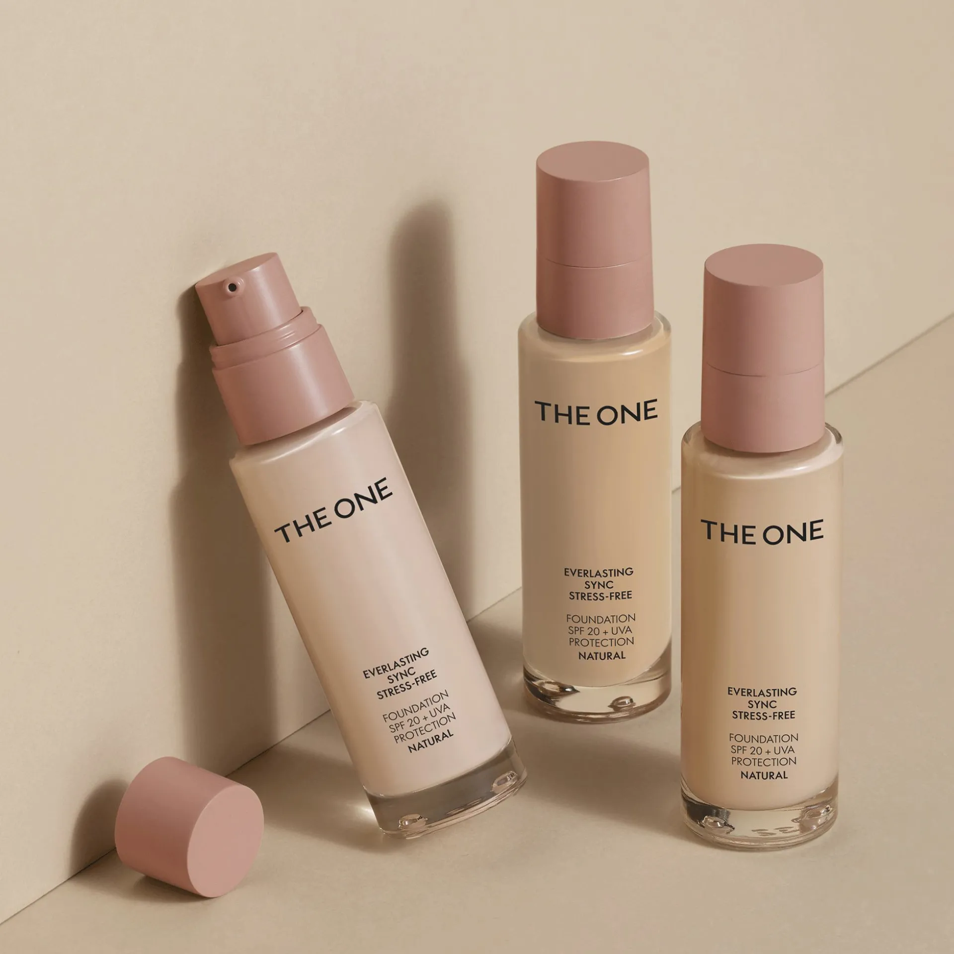 Podkład THE ONE Everlasting Sync Stress-Free SPF 20 + UVA 4690830 ml