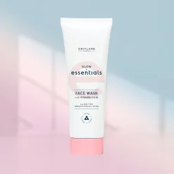 Rozświetlający żel do mycia twarzy Essentials z witaminą E i B3 125 ml