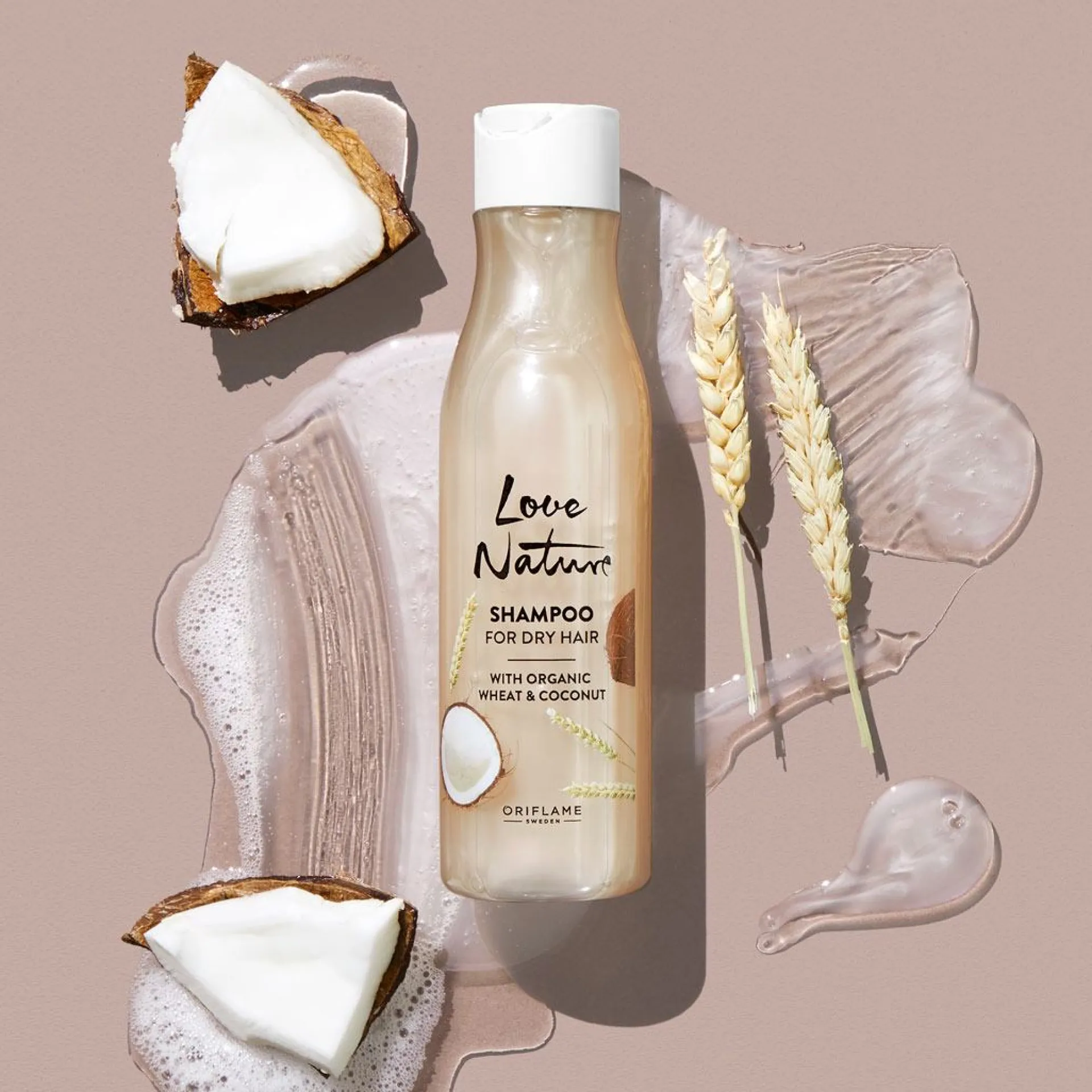 Szampon Love Nature z organiczną pszenicą i kokosem do włosów suchych 250 ml
