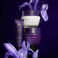 Ujędrniający krem na dzień SPF 20 Royal Velvet 50 ml