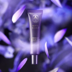 Ujędrniający krem pod oczy Royal Velvet 15 ml