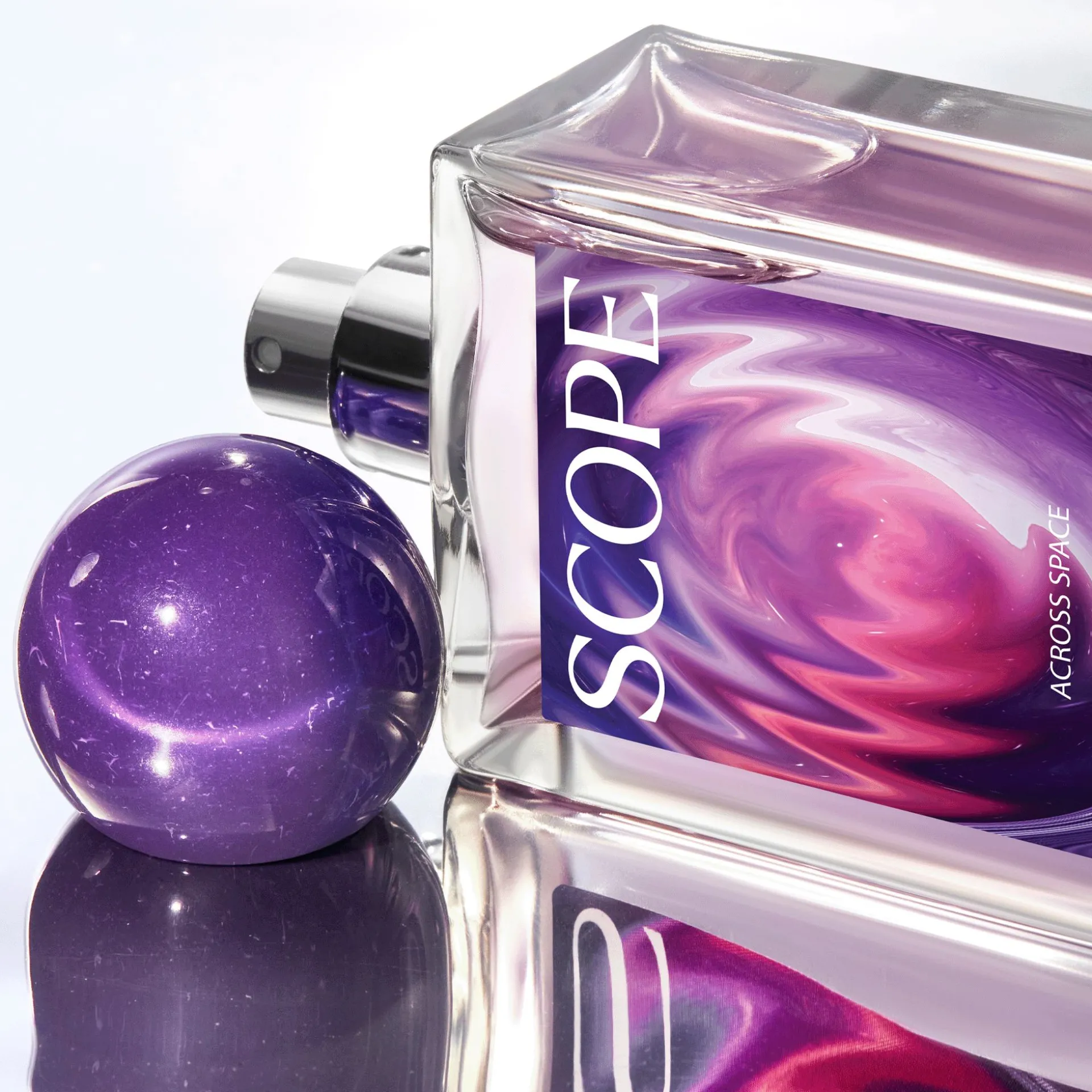 Woda toaletowa Scope Across Space 50 ml