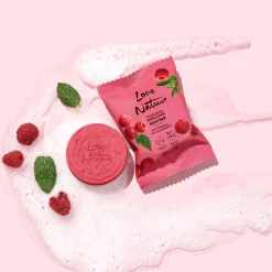 Złuszczające mydło Love Nature z organiczną miętą i maliną 75 g